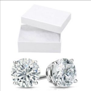 Jewelry - Swarovski stud earrings Jewelry - Swarovski stud earrings
